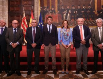 LOS REGANTES FIRMAN EL I PACTO DEL AGUA POR L’ALBUFERA