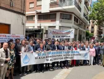 ACTO DE PROTESTA CONTRA LAS NUEVAS REGLAS DEL TAJO-SEGURA