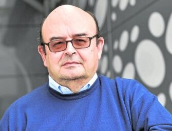 CABEZAS RECIBE LA MEDALLA DE LOS REGANTES DE LA COMUNITAT VALENCIANA